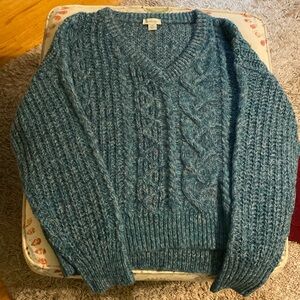 Woman’s V neck sweater